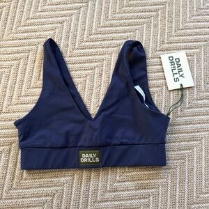 Daily Drills Go! V-Neck Bra